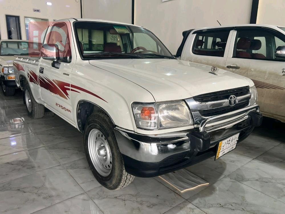 تويوتا هايلوكس